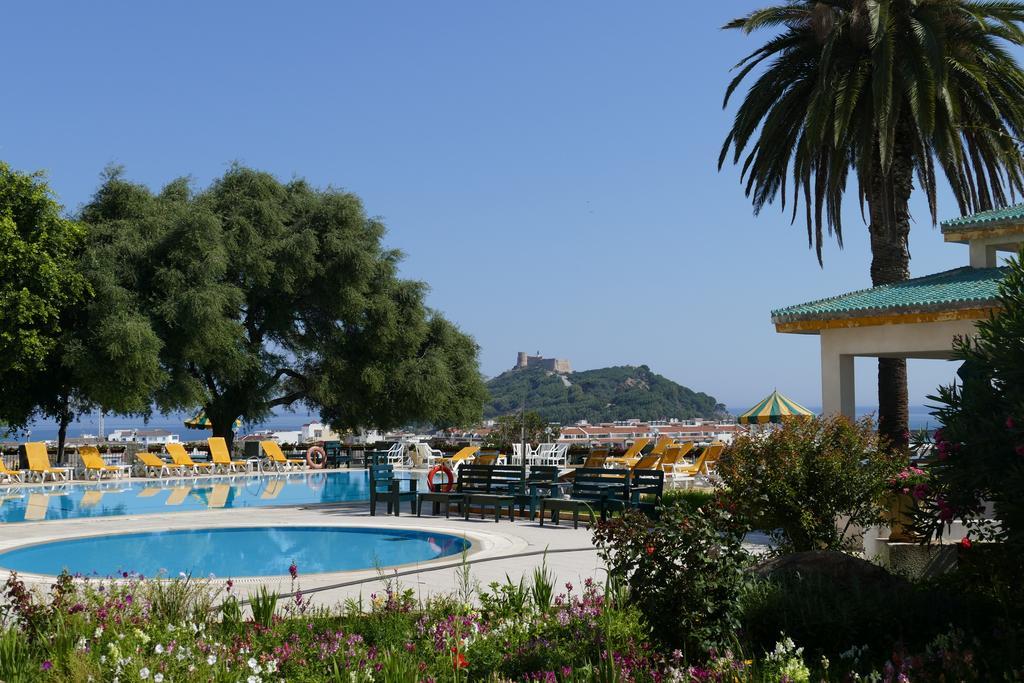 Hotel Les Mimosas טבארקה מראה חיצוני תמונה