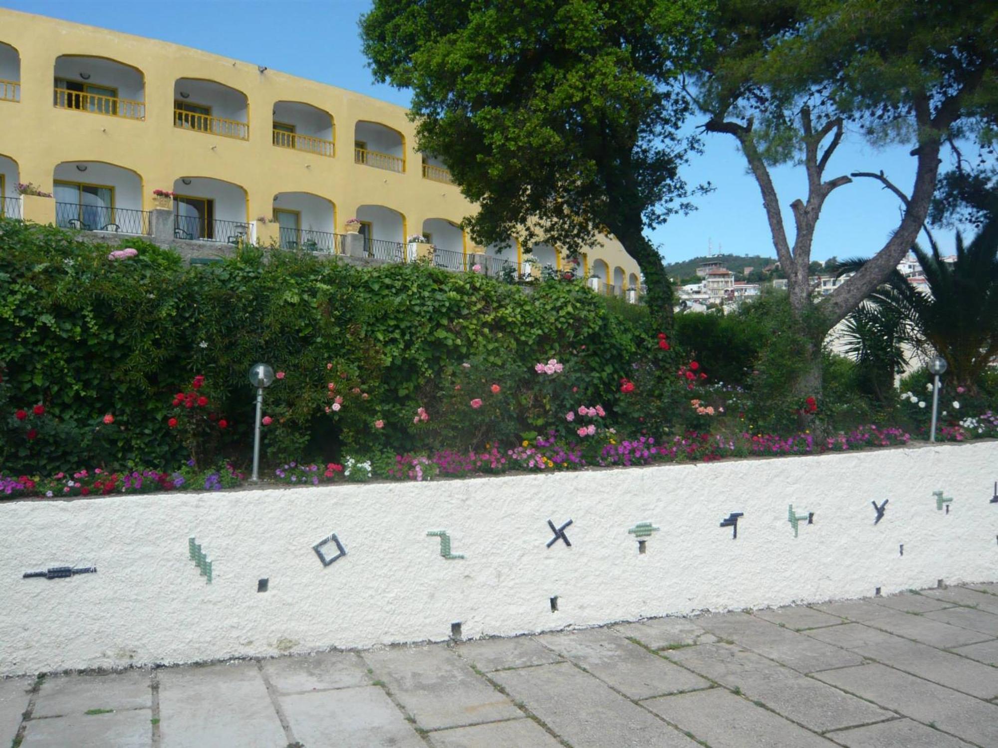 Hotel Les Mimosas טבארקה מראה חיצוני תמונה