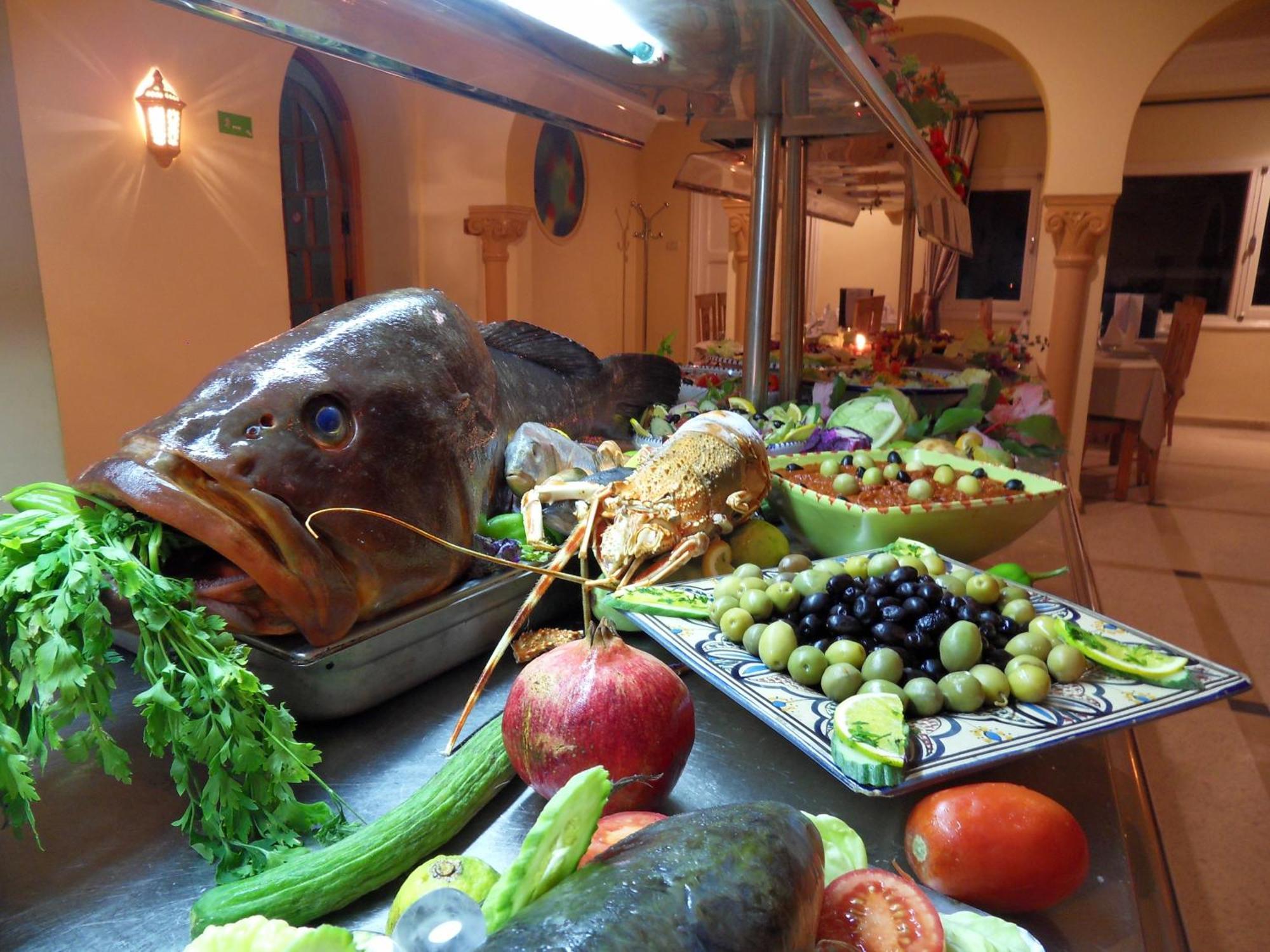 Hotel Les Mimosas טבארקה מראה חיצוני תמונה