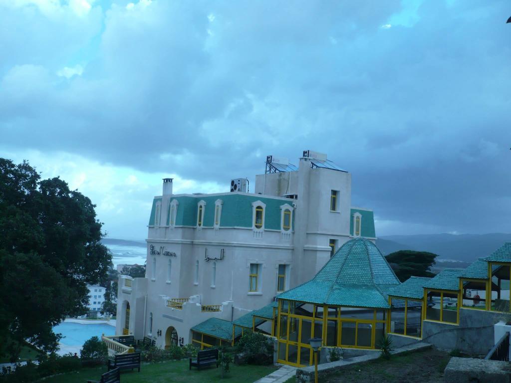 Hotel Les Mimosas טבארקה מראה חיצוני תמונה